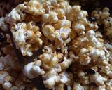 Foto langkah ke 7 dari resep Pop Corn Caramel ala bioskop XXI yg simpel.