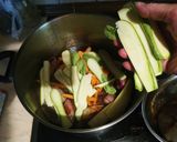Foto del passaggio 7 della ricetta Spezzatino Cremoso di Vitello ai Funghi e Verdure