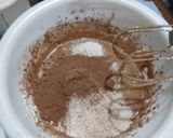 Foto del paso 4 de la receta: Budín Integral de Chocolate y Frutas sin Azúcar ni Manteca