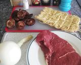 Foto del paso 1 de la receta Noddles con ternera y setas (Blade Runner)