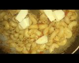 A picture of step 4 of Spicy Desi Macaroni.