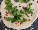 જુવાર ની રોટલી (Sorghum Roti recipe in Gujarati) રેસીપી સ્ટેપ2ફોટો