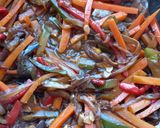 Foto del paso 3 de la receta: Vermicelli de arroz con verduras al wok 🍜
