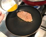 Foto del paso 1 de la receta: Pechuga a la naranja con verduras salteadas al dente