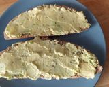 Foto del paso 2 de la receta: Tostadas de aguacate y jamón