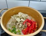 Foto langkah ke 3 dari resep Mie Telur Mandi Sayuran (Tidak Pedas).