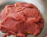 A picture of step 3 of Strawberry kesari.