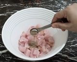 A picture of step 1 of Chicken Manchurain.