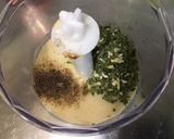 Une image de l'étape 3 de Sauce salade aux fruits, melfor et noisette.