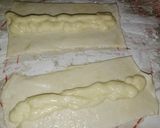 Foto langkah ke 5 dari resep Puff cheese roll porto's.