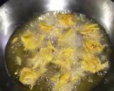 A picture of step 7 of Crispy potato pakore.