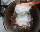 Foto langkah ke 5 dari resep Tumis Kelapa Urab.