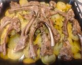 Foto del paso 4 de la receta: Chuletillas de cordero a la menta con patatas al horno