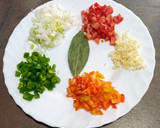 Foto del paso 1 de la receta: Patatas a la marinera