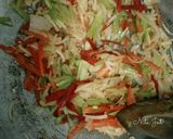 Foto langkah ke 5 dari resep Tumis Putih Telur Pedas Manis.