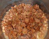 A picture of step 6 of Frijoles Charros.