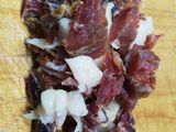 Habas con jamón a la cerveza