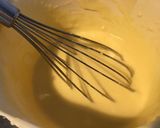 Une image de l'étape 6 de Gâteau aux pêches de vigne,yaourt et vanille.