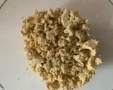 A picture of step 1 of Scrambled Tofu.