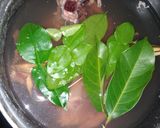 Foto langkah ke 1 dari resep 10. Soto ayam tetelan/tulang ayam.