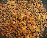 A picture of step 5 of Manipuri keli chana.