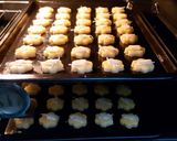 Foto langkah ke 6 dari resep Almond Cheesy Cookies.
