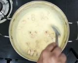 A picture of step 4 of Makhana rice kheer.