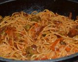 Foto del paso 4 de la receta: Pollo con verduras y spaghetti
