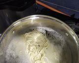 A picture of step 1 of Veg Thukpa soup with noodles.