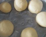 A picture of step 4 of Baisen aur atay ki roti.
