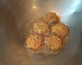A picture of step 6 of Cabbage Manchurian.