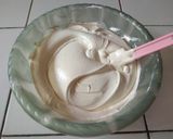 Foto langkah ke 8 dari resep Rainbow Cake Kukus Ny.Liem Super Lembut.