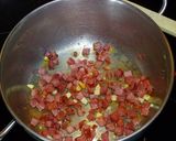 Foto del paso 3 de la receta: Alcachofas con jamón y patatas