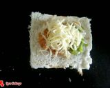 A picture of step 6 of Tri colour veg cheesy toast.