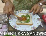पनीर टिक्का सैंडविच(paneer tikka sandwich recipe in hindi) रेसिपी चरण 2 फोटो