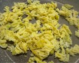 Foto del passaggio 4 della ricetta Polpettine patate verza e pomodori secchi