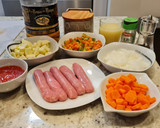 Foto del paso 1 de la receta: Salchichas frescas guisadas con verduras