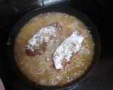 Foto del paso 3 de la receta Rollitos de ternera rellenos de jamón serrano y espárragos con papas fritas y mojo de pimiento