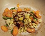 Foto langkah ke 5 dari resep Tumis Pokcoy Ikan Dory.