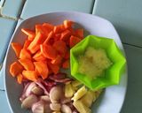 Foto langkah ke 2 dari resep Sayur Bayam temu Kunci.
