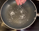 Foto del paso 1 de la receta: Berberechos al vino Malvasía