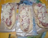 Foto langkah ke 5 dari resep Roti sosis.
