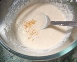 সুজি উত্তপম(sooji uttapam recipe in Bengali) রেসিপির ধাপ 2 ছবি