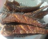 Foto langkah ke 2 dari resep Ikan kutuk goreng gurih.