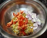 A picture of step 2 of Mung bean sprout salad.