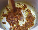 A picture of step 3 of Chicken curry.