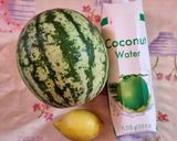Foto del passaggio 1 della ricetta Succo idratante anguria e acqua di cocco 🍉