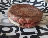 Foto del paso 4 de la receta: "Mini" hamburguesa con todo y que no se desmorone
