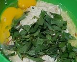 Foto langkah ke 5 dari resep Pepes jamur tiram tahu pedas.
