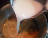 A picture of step 3 of Saunf wali chai.
